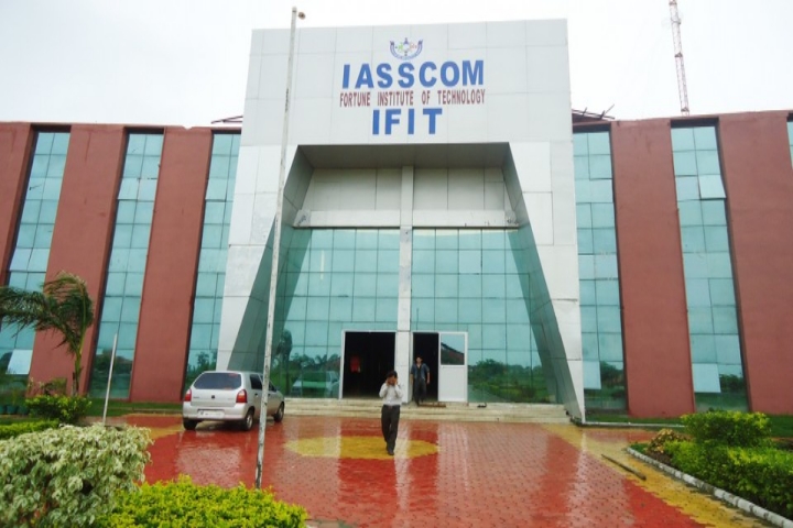 https://cache.careers360.mobi/media/colleges/social-media/media-gallery/4253/2019/1/9/Campus View of IASSCOM Fortune Institute of Technology Bhopal_Campus-View.jpg